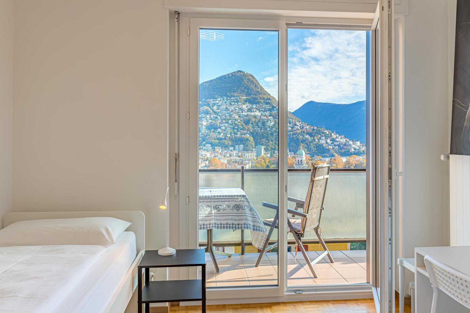 Imperial Of Lugano 4 With A Lake View Behind The Station And 10 Min From The Lake Διαμέρισμα Εξωτερικό φωτογραφία