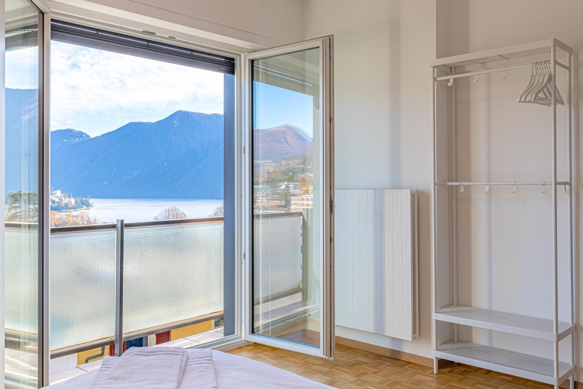 Imperial Of Lugano 4 With A Lake View Behind The Station And 10 Min From The Lake Διαμέρισμα Εξωτερικό φωτογραφία